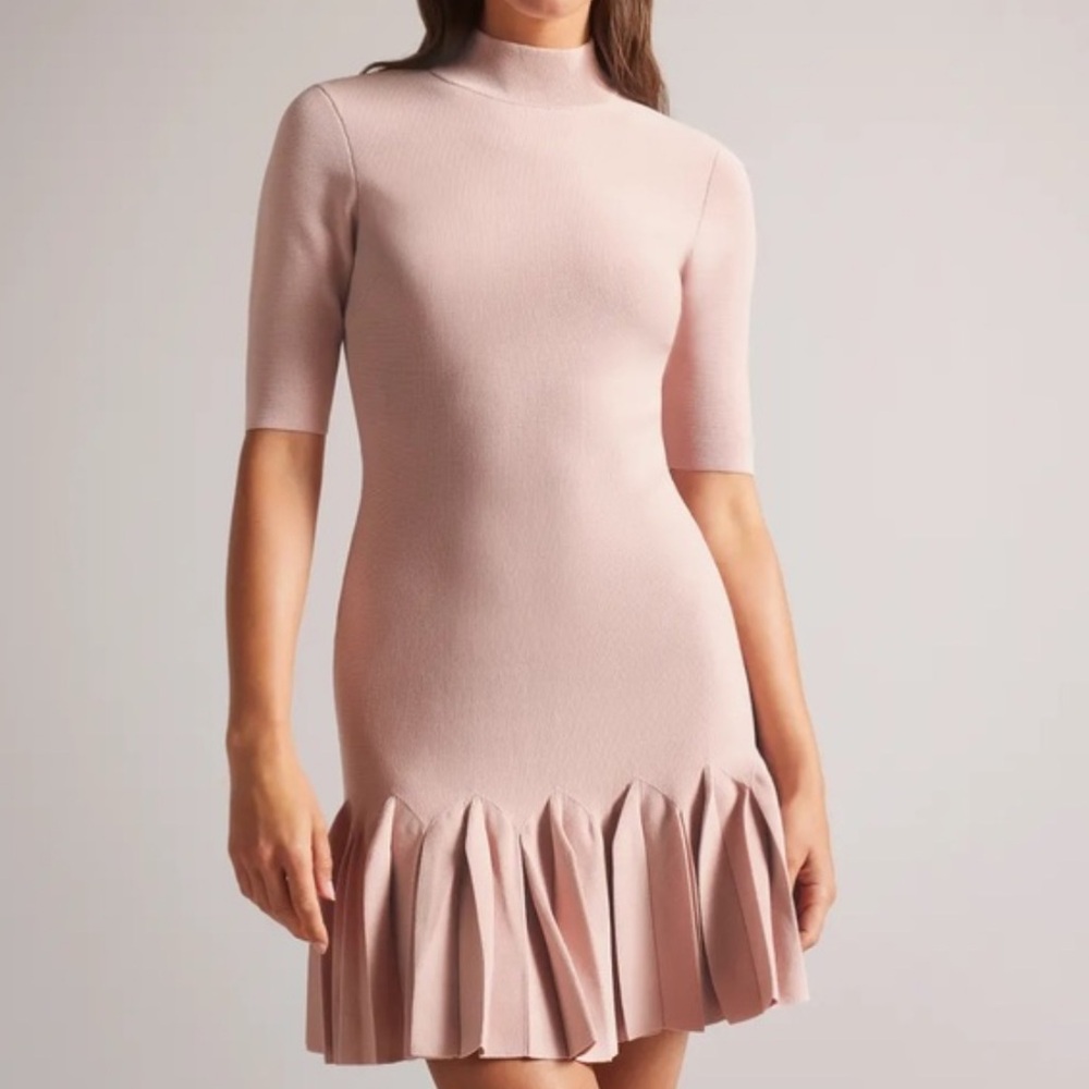 Ted Baker London Canddy Bodycon Blush Dress